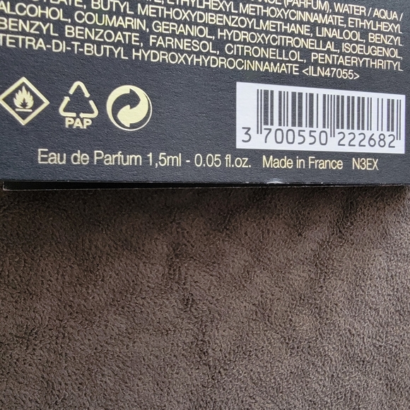 Bundle of 11 perfume fragrance  travel size samples: burberry, versace, missoni - Picture 5 of 5